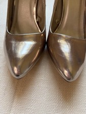 Gold Heels Size 6 By Dunnes ( 4453)