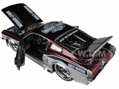 1967 FORD MUSTANG GT RED & SILVER HARLEY DAVIDSON 1/24 DIECAST CAR