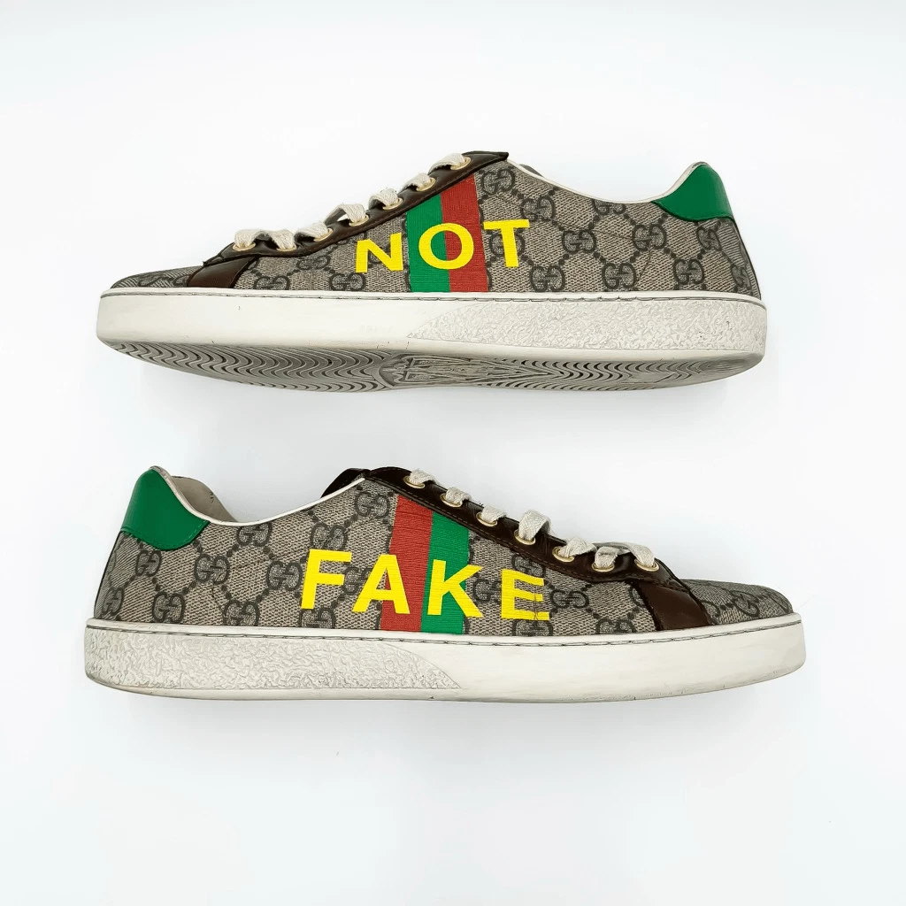 Baskets Gucci GG Supreme Ace pas fausses authentiques taille 9,5, 10