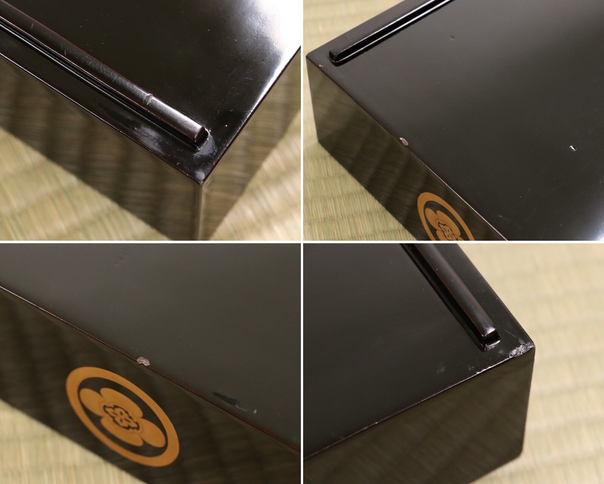 Japanese Lacquer Wooden 5 Tiered Boxes Jubako Golden Samurai Mokko