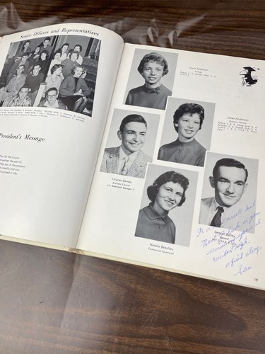 Anuario Caribou High School The Reflector 1960 Caribou, Maine - Imagen 5 de 11
