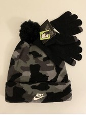 Nike Youth/Boys SOFT KNIT STRETCH Pom Beanie Hat  Gloves Set Camo Black Unisex