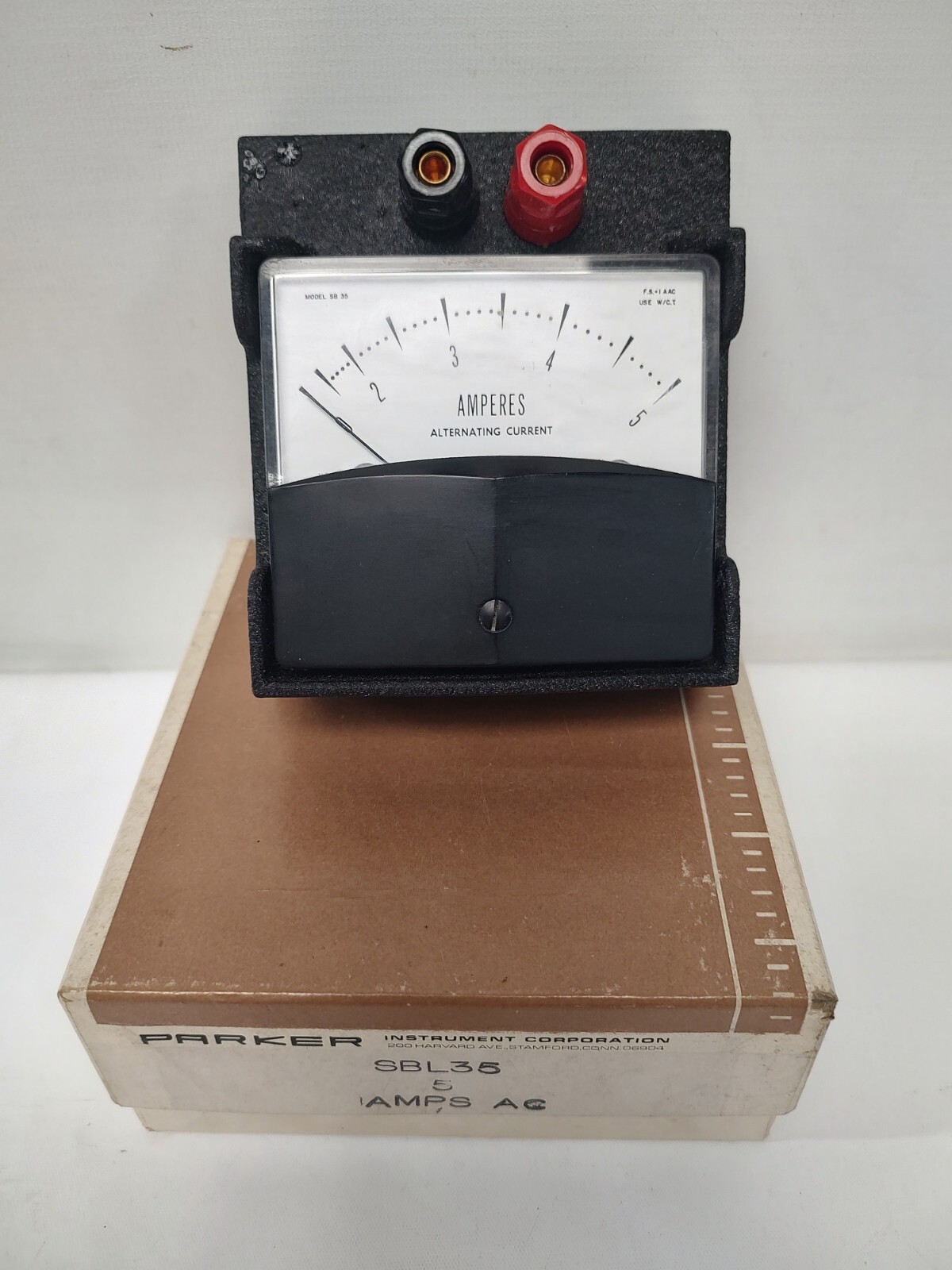 PARKER MODEL SB 35, 0-5 AC AMP / AMPERS METER NEW OLD STOCK IN BOX