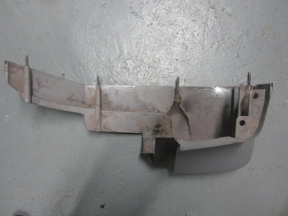 69-70 水星掠夺者侯爵殖民地公园 LH 挡泥板加长版 NOS D0MY-16019-B — 第 4/4 张图片