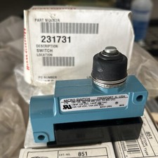 Limit Switch, Plunger Micro Switch Honeywell 231731