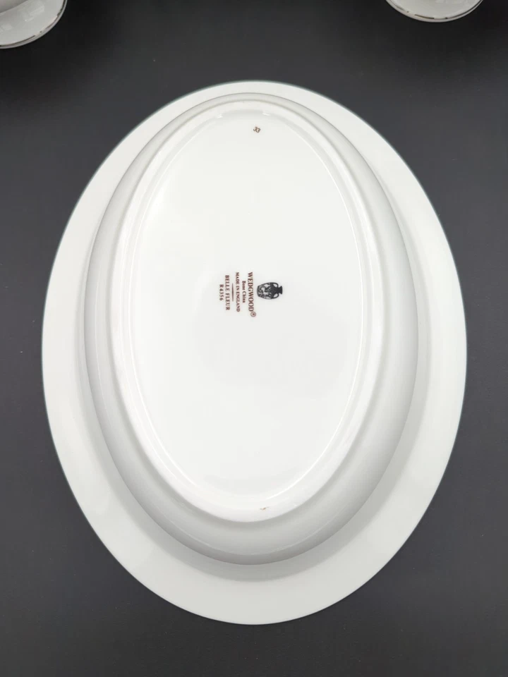 Wedgwood Belle Fluer Juego de 5 porciones 14 1/8" Plato 10" Tazón ovalado Azúcar y Crm Foto 3 de 4