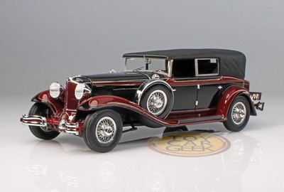 1931 Cord L-29 Phaeton Sedan, Closed - Black/Maroon 1:43 Matrix Scale Models MX