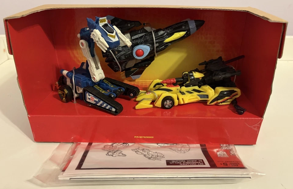 Transformers 2001 Robots In Disguise RID Nightcruz, Scavenger & Mirage GT MIB - Image 2 of 4