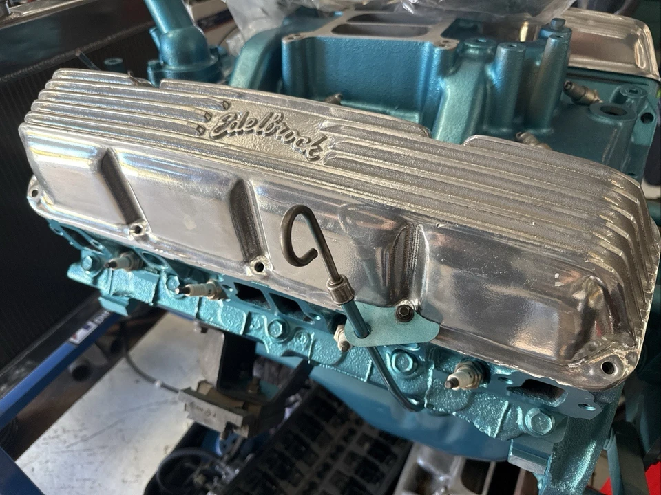 Soporte de tubo varilla de medición de aceite de motor AMC AMX Javelin Jeep V8 Foto 2 de 2