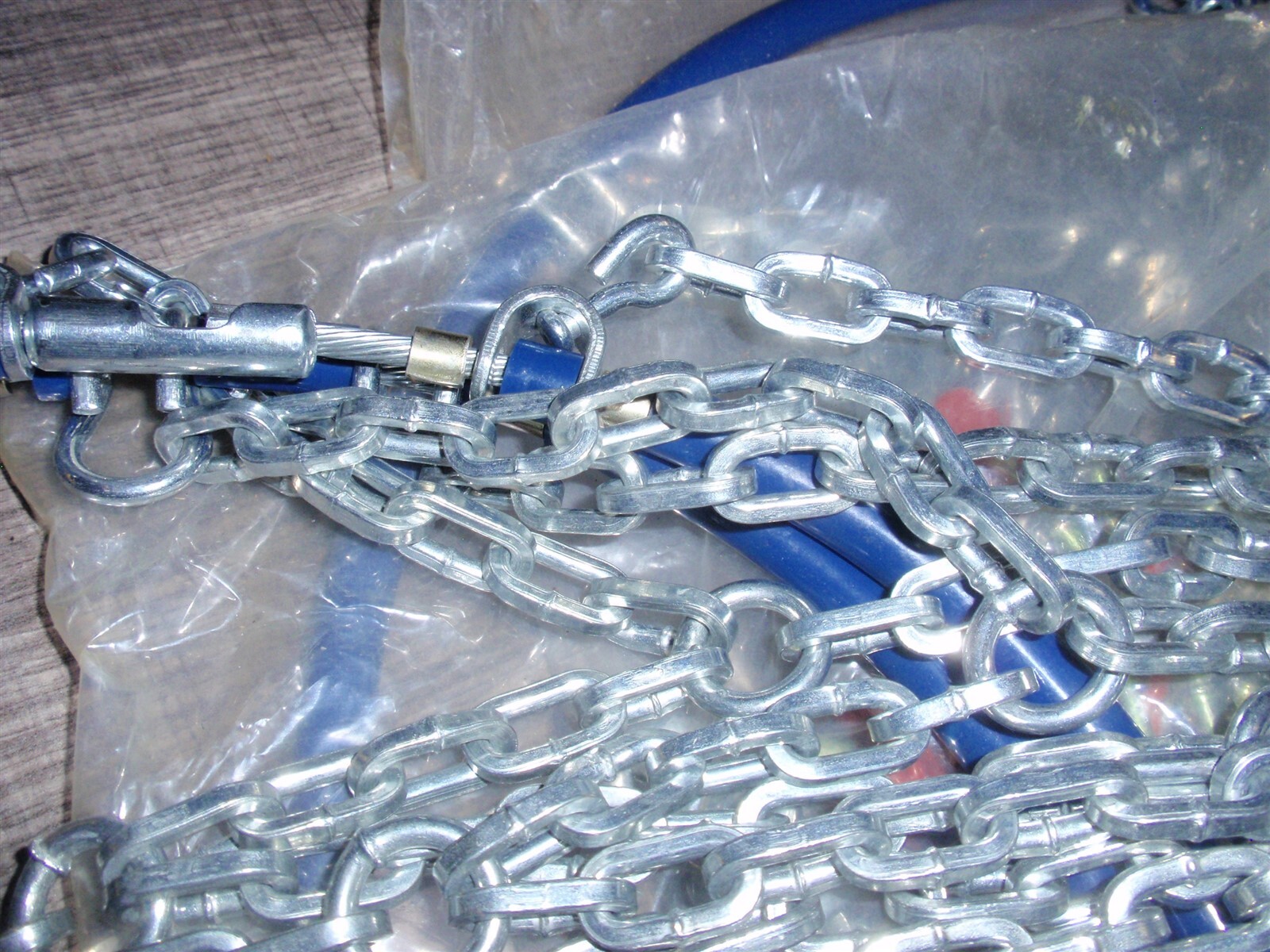 Les Schwab Quick Fit Diamond 1535S Tire Chains 702153527 for 14/15