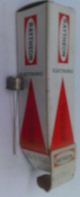Raytheon CK1261 Photocell Cadnium-Sulfide TO-5 Vintage 1261