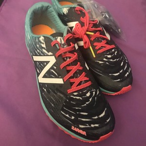 new balance azul marinho e rosa