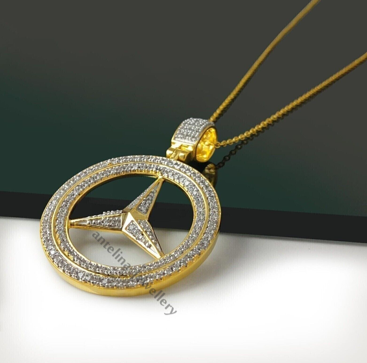Ciondolo Mercedes da uomo rotondo in moissanite nera placcato oro 14k in