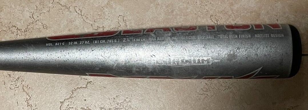 Batte De Baseball Jeunesse Easton C-Core Redline LZ8-C – 32" 20 Oz Canon 2 1/4 (occasion)