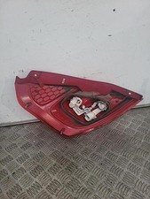 Feu arrière Ford FIESTA