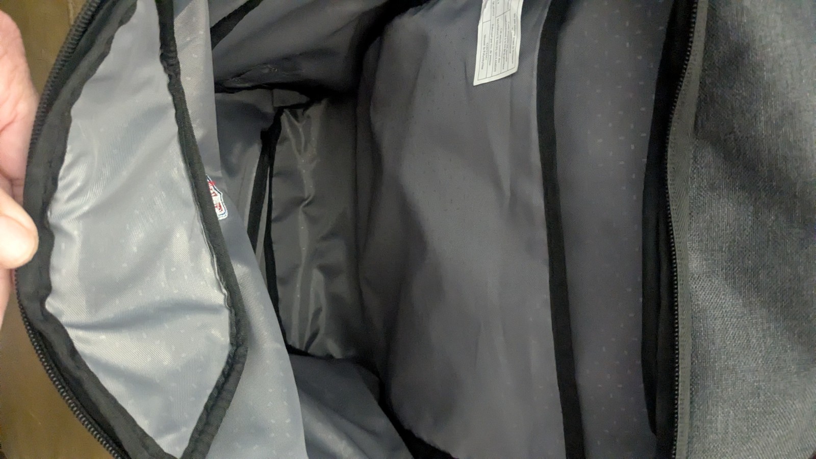 Ogio Backpack Padded 15" Laptop Backpack Graphite… - image 4