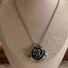Stainless Steel Rose Flower Pendant Necklace Cable Chain