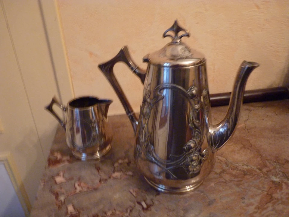 THEIERE ET POT A LAIT ART NOUVEAU METAL ARGENTE WMF AUTRUCHE - Photo 2/4