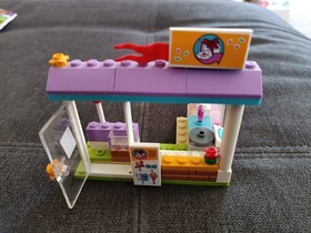LEGO Friends vehicles 4 sets missing pieces from original sets retired items