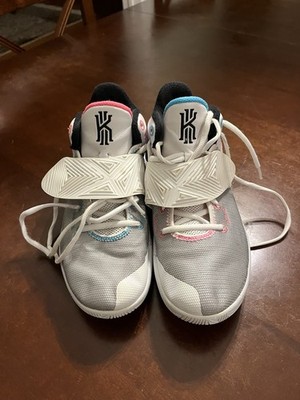 Nike Kyrie Irving Flytrap South Beach Size 10.5 Sneakers