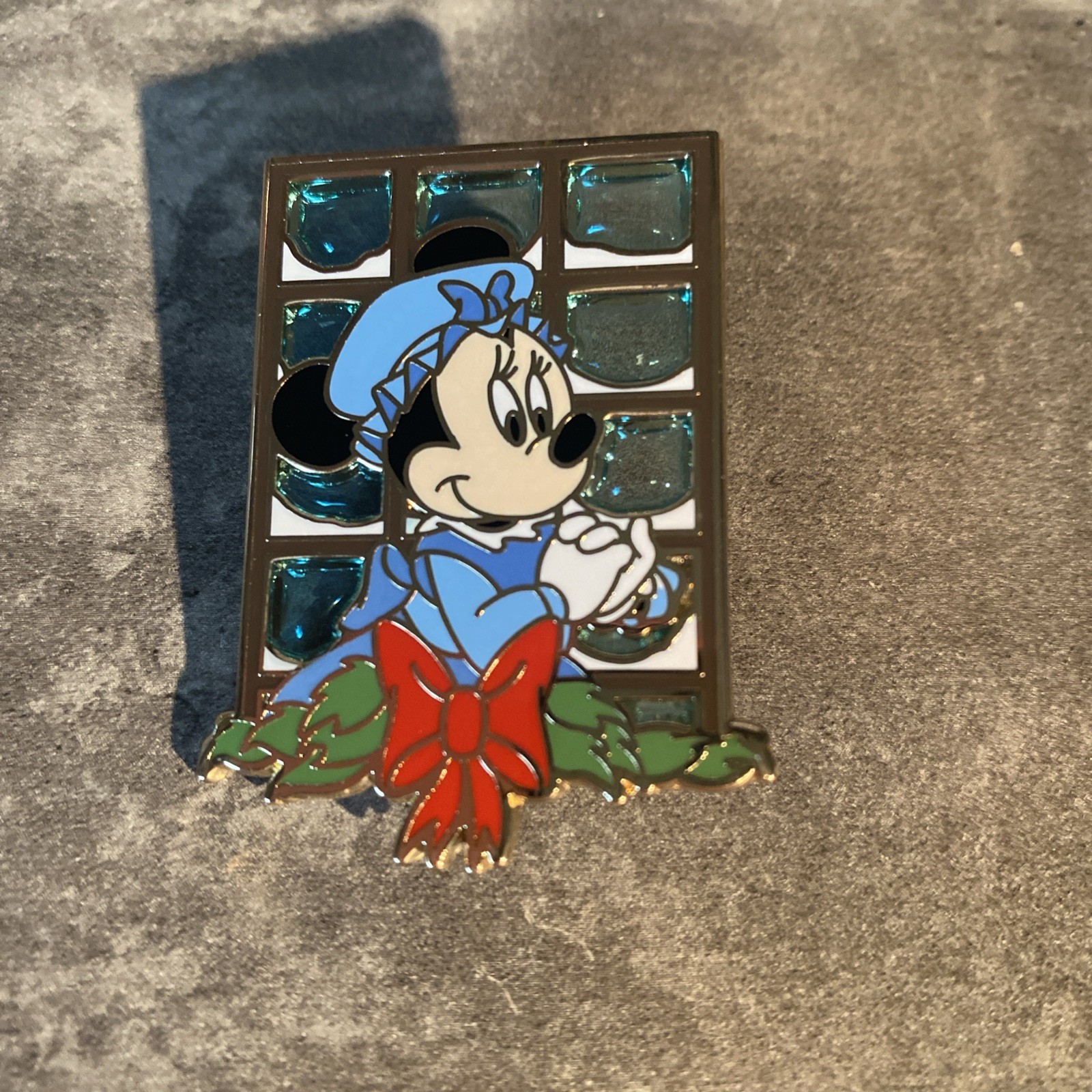 Mickey’s Christmas Carol Advent Calendar LE Pin Minnie Mouse as Emily Cratchit
