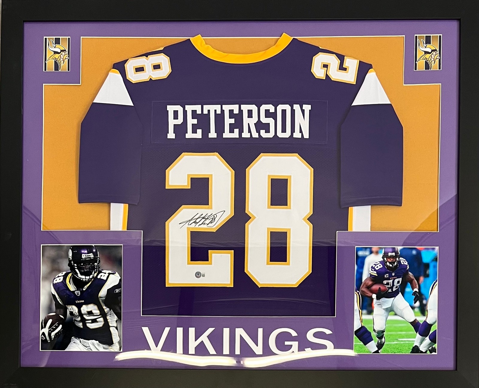 Adrian Peterson autographed signed framed jersey NFL Minnesota Vikings BAS COA 
