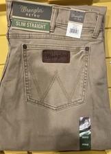 35x32 Wrangler Retro Khaki Slim Straight