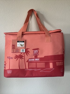   Trader Joe's Large Insulated Reusable Tote Bag 8 Gallon Peach Color New