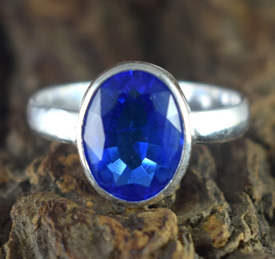 Anillo de compromiso para hombre con piedras preciosas ovaladas de 7,55 quilates de tanzanita azul natural certificado Foto 3 de 4