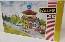 Faller NEW Retro #109214 (B-214) HO Scale KIT Auto Rest Snack Bar, Gas Station