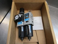 Wilkerson D08-02-FKG0B Filter Regulator - Incomplete