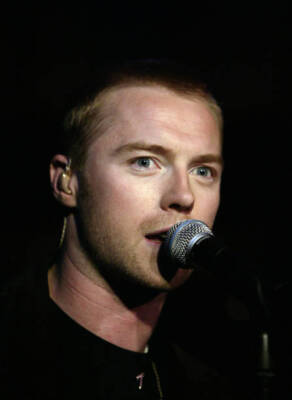 Ronan Keating on stage at the launch party to celebrate yesterday- 2004 Photo 5