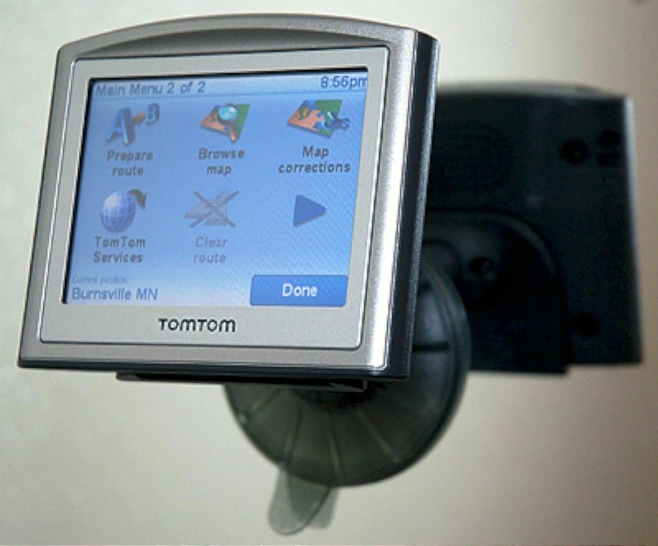 NEW TomTom ONE v3 3RD EDITION GPS Car Traffic USA/Canada Maps portable receiver - Image 2 of 4