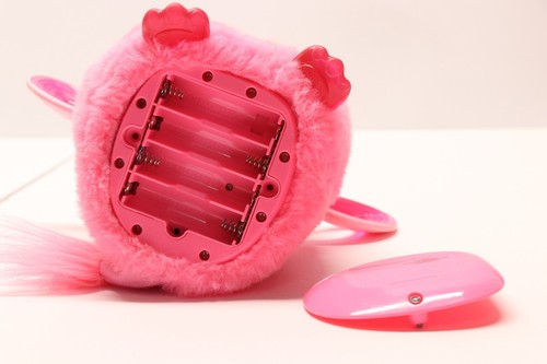 Pink Furby Connect Interactive Friend Toy Bluetooth Hasbro 2016 - Picture 6 of 9