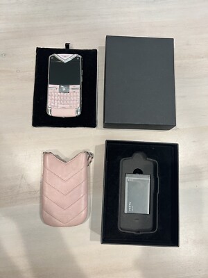 Vertu Constellation Quest - 8GB - Pink (Unlocked) Smartphone