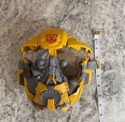 Transformers Rise of the Beasts Bumblebee 2-in-1 Converting Mask Figure Toy