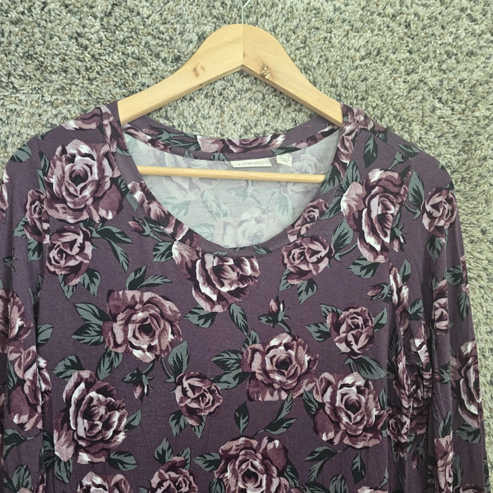 Camiseta elástica LOGO Lori Goldstein Top para mujer pequeña púrpura con estampado floral cuello redondo Foto 4 de 4