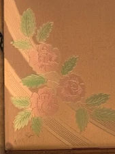 Vintage Elgin American Gold Tone Etched Floral Design Powder Compact (2.75x2.75)