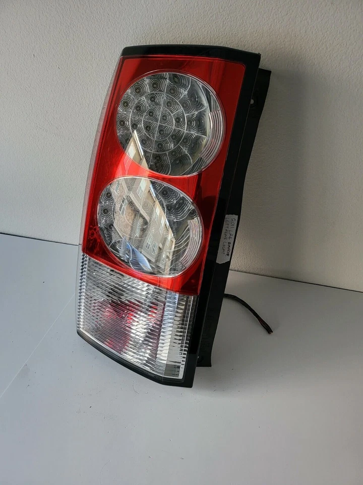 LAND ROVER DISCOVERY 4 | LR4 10-14 FARO TRASERO LADO CONDUCTOR LR036163 Foto 4 de 4