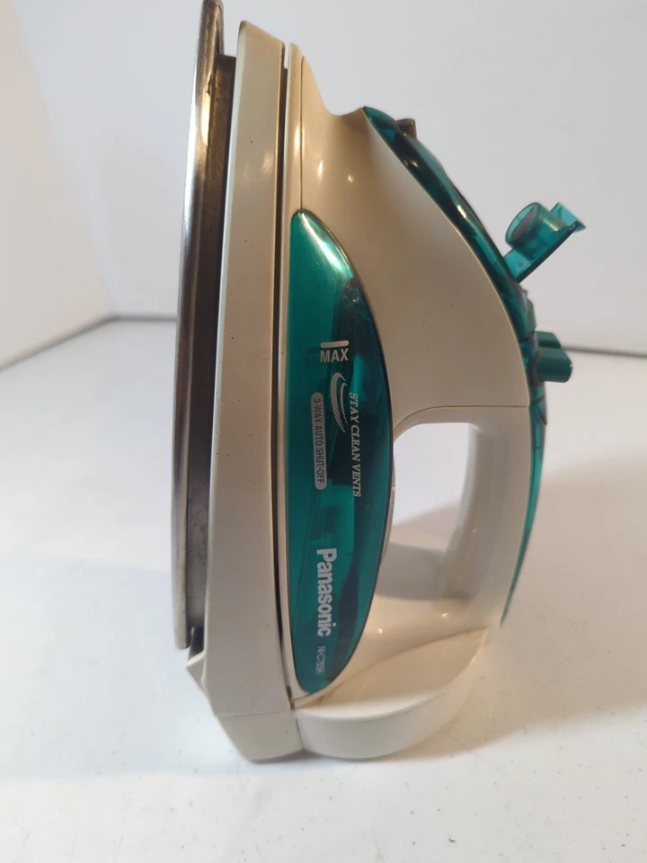 Plancha seca a vapor Panasonic NI-C78SR 1200W acero inoxidable Foto 2 de 4