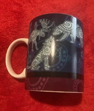 Artic circle enterprises Alaska animals design ceramic coffee mug 12oz