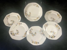 Set Of 5 Homer Laughlin Medieval Rose 7” Salad Plates & 8” Bowl