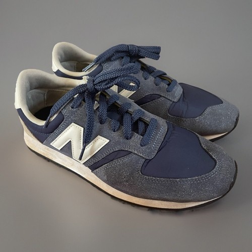 New Balance Men’s 9.5 Blue Suede Retro Athletic Sneakers Shoes