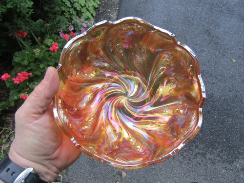 Vintage Bowl Imperial Carnival Glass Marigold Acanthus Glass 7.5x3.25"