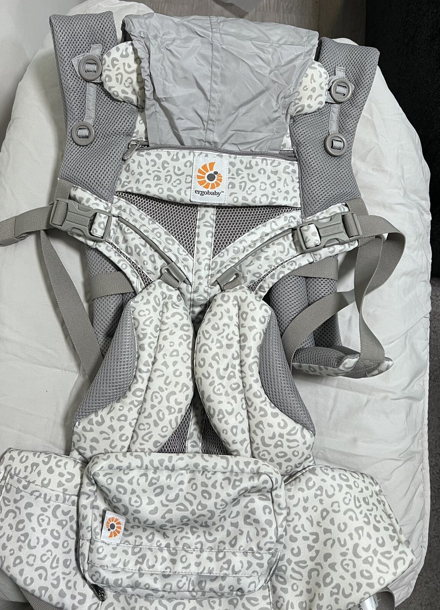 Ergobaby Baby Carrier grey