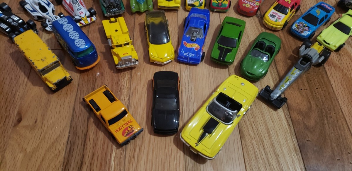 Hot Wheels & Matchbox ミニカー 19台セット Amazon.co.jp: ホットウィール(Hot Wheels) ベーシックカー L