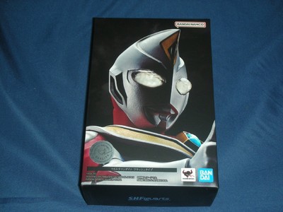 S.H.Figuarts (Shinkocho Seiho) Ultraman Dyna Flash Type Approx. 150mm PVC&ABS