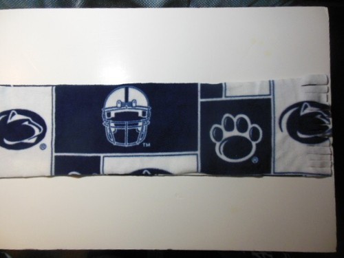 Sciarpa in pile NCAA PENN STATE NITTANY LIONS - 8"x 58", fatta a mano - Foto 1 di 2