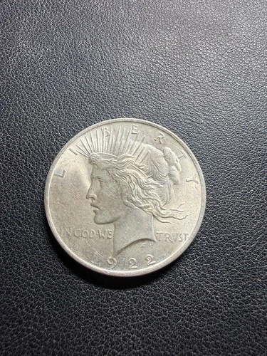 1935 SILVER PEACE DOLLAR NICE VERY FINE CIRCULATED COIN - B
