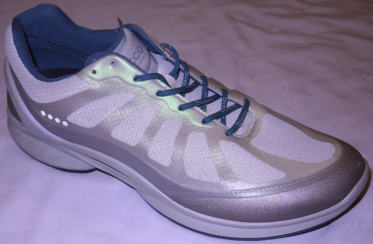 Mens Silver ECCO Performance BIOM Technical Train… - image 1
